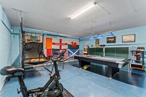 Spielezimmer