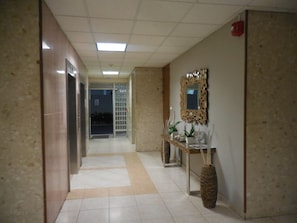 Interior - Isla Verde- Beautiful Oceanside Condo. Free parking & wi-fi. CHECK RATES. (SAN jUAN)