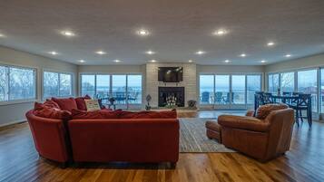 TV connectée, cheminée