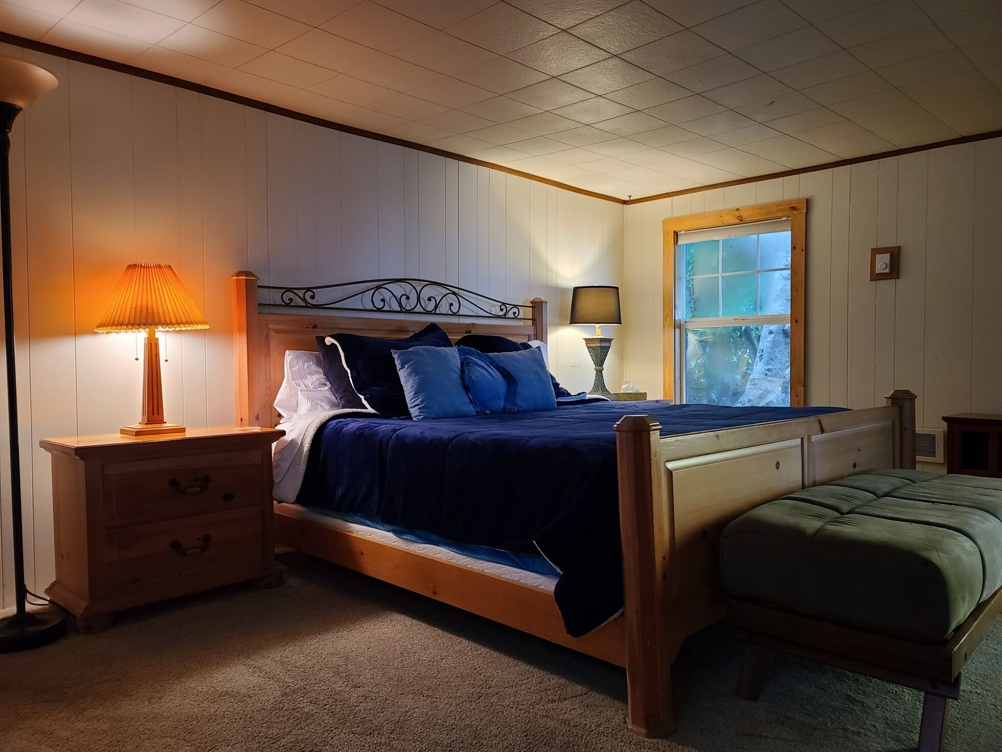 1 多间卧室、办公桌、熨斗/熨衣板、免费 WiFi