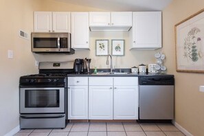 Vaisselle et ustensiles