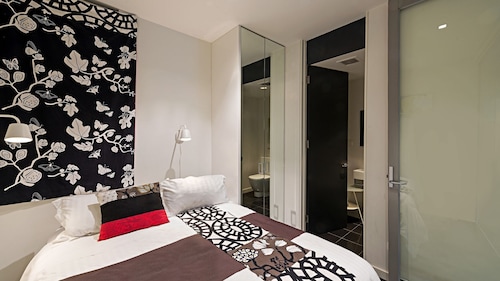 Soho52-華やかで広々とした都心のフィッツロイメルボルンのアパートメント