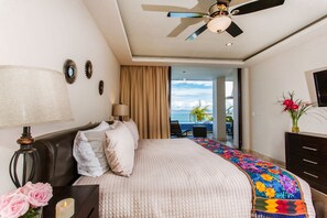 4 chambres, coffres-forts dans les chambres, fer et planche à repasser