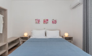 2 Schlafzimmer, Bügeleisen/Bügelbrett, kostenloses WLAN, Bettwäsche