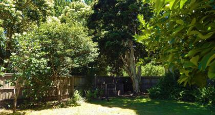 Laurel House, peaceful suburban retreat in the heart of leafy Blackburn.