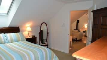 1 habitación, tabla de planchar con plancha, wifi gratis y ropa de cama