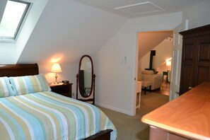 1 habitación, tabla de planchar con plancha, wifi gratis y ropa de cama 