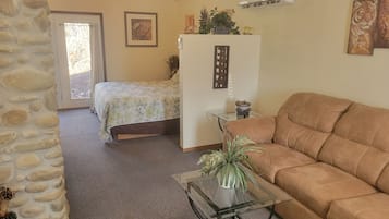 TV, fireplace, DVD player