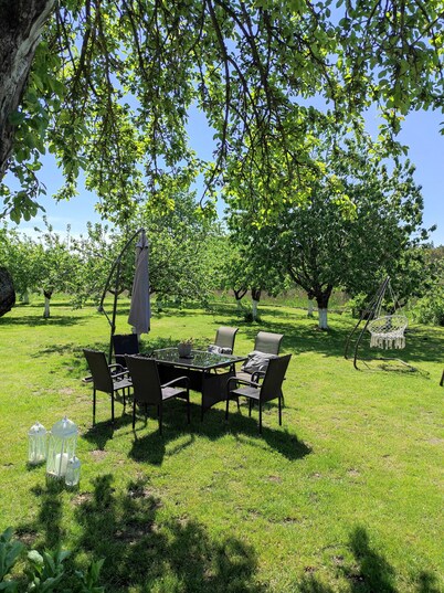 Acogedora villa privada de 300 m² con barbacoa y naturaleza alrededor.