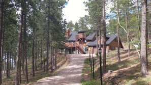 Exterior - The Owl's Nest, Black Hills Vacation Home located in Central Black Hills (Rapid City)