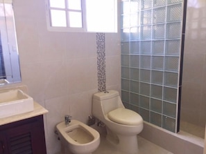 Villa, 3 Bedrooms, Private Pool | Bathroom | Shower