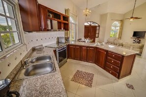 Villa, 3 Bedrooms, Private Pool | Private kitchen