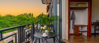 Private Suite Villa + Breakfast+Private Pool 