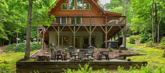 Privat tømmerhytte, 2 soverom / 2 bad med badestamp på 5 private dekar