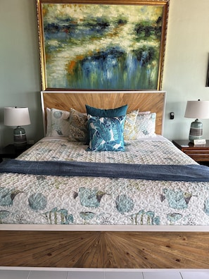 1 bedroom, in-room safe, iron/ironing board, free WiFi