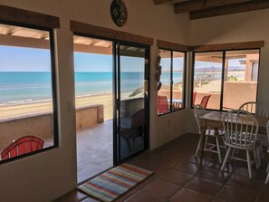 Interior - Feb / March PROMO-Beach Front on a Sandy Beach, Hi speed Wi-Fi- Gated community (San Felipe)