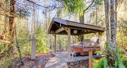 Slow Down & Rejuvenate! Hot Tub, Sauna & Trails at the Olympic Foothills Lodge