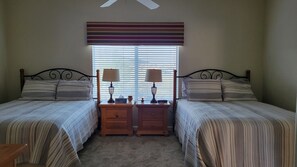 1 bedroom, iron/ironing board, free WiFi, bed sheets - Up-scale 3 Room Suite Located In A Popular SW Resort At @2900 Feet Elevation (Green Valley)