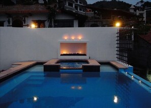 Piscine extérieure, piscine chauffée