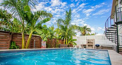 Beach and Pool time! Family- Friendly, Short Walk to Beach and Entertainment