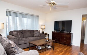 スマートテレビ