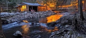 Machen Sie es sich im Big Al's Poconos Creek House gemütlich - Wireless DSL & Trout !!