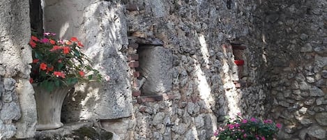 Dettaglio esterni