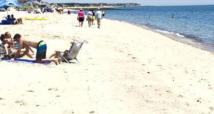 Ocean View 4-5 Schlafzimmer 3 Badezimmer mit WC Zentral A / C. Nahe Strand Wi Fi