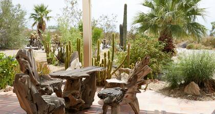 Lasitalo yhdellä hehtaarilla Coachella Music Festival I ja II 300 dollaria / yö - 4 nite min.