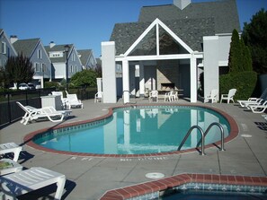 Pool - Lake Erie Beauty.... (Port Clinton)