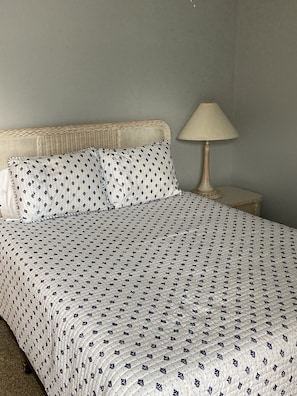 4 bedrooms, Internet - Lake Erie Beauty.... (Port Clinton)