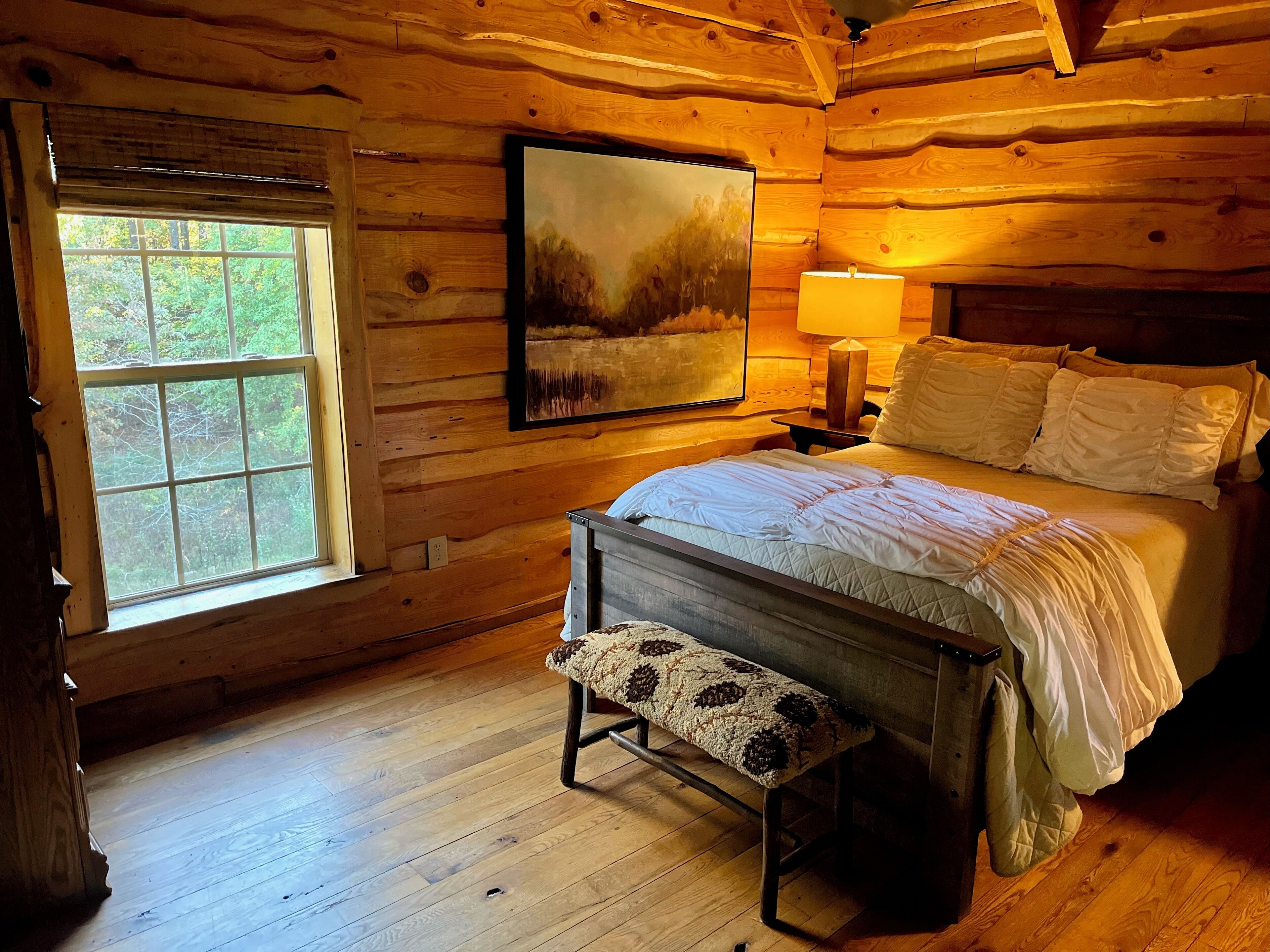 3 bedrooms, free WiFi, bed sheets, wheelchair access