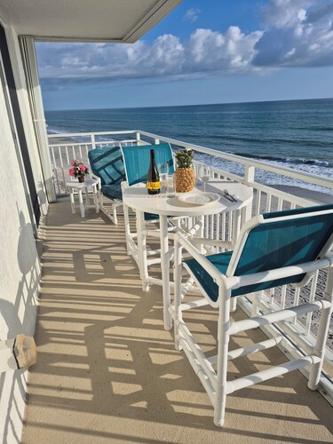  508 Indian Harbour Bch Club Oceanfront. End Unit. Panoramic View Like Paradise!