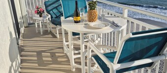  508 Indian Harbour Bch Club Oceanfront. End Unit. Panoramic View Like Paradise!