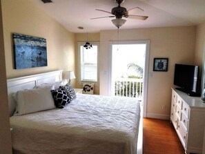 2 bedrooms, iron/ironing board, travel cot, free WiFi