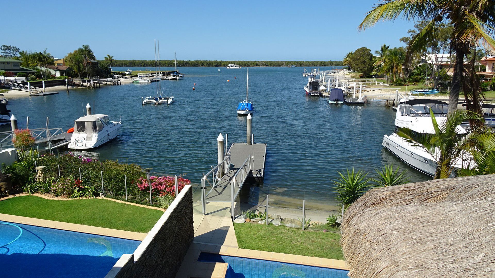 Waterfront Splendour