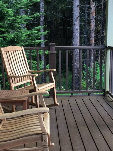 Redwood Forests, Beaches, Parks, Wildlife, Bird Mecca on Trinidad's North Coast