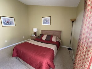 4 Schlafzimmer, Bügeleisen/Bügelbrett, kostenloses WLAN, Bettwäsche