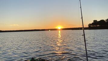 Beach nearby, beach towels