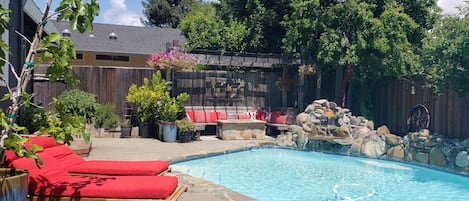 Piscine extérieure