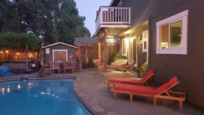 Outdoor pool - Private Sonoma Sanctuary 6 bed retreat with POOL and SPA (Sonoma)