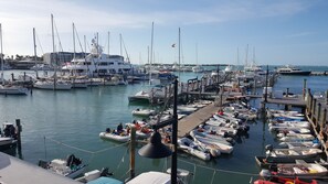 Marina - Sea Breeze Cottage 2 Large Decks, pool, free parking/wifi in  Truman Annex (Key West)