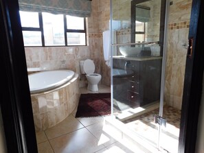 Bañera, toallas
