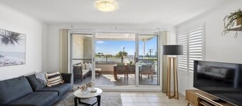 Ocean Views, Direct Access to Pool, North Facing