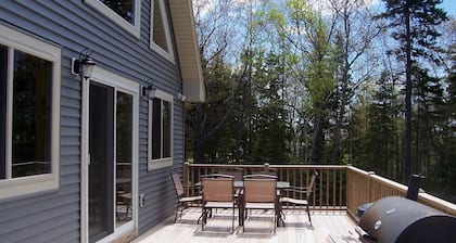 Minuto chalet hermosas de Acadia, situado en un entorno privado