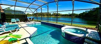 Luxury/magnificent Pool/Spa Lakefront View Free WiFi Game Room