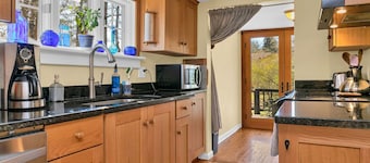 Dreamy Cottage for Two