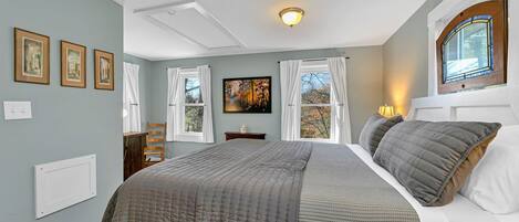 1 chambre, bureau, fer et planche à repasser, Wi-Fi gratuit