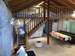 Dining - Lucica Beachfront House #1 w/A/C & WIFI on Lastovo Island (Lucica)