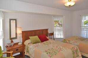 4 Schlafzimmer, Schreibtisch, Bügeleisen/Bügelbrett, kostenloses WLAN